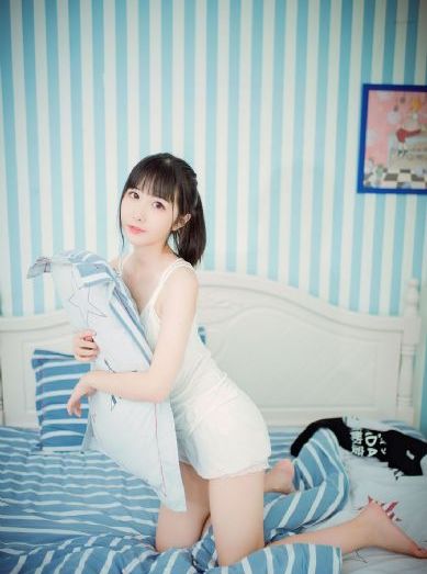 亚洲综合av网_超清完整在线观看