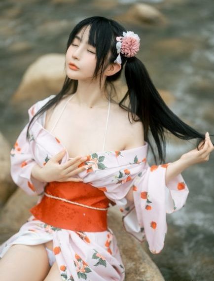亚洲一区二区三区四区在线观看_高清视频在线观看