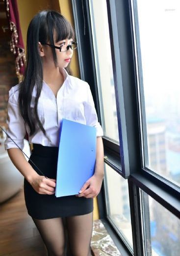 亚洲国产午夜片_云播放粤语日本成人在线