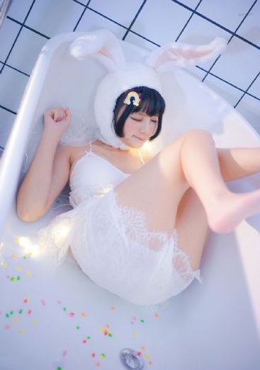 色婷婷av一区二区三区之e本道_BD英语BD在线观看